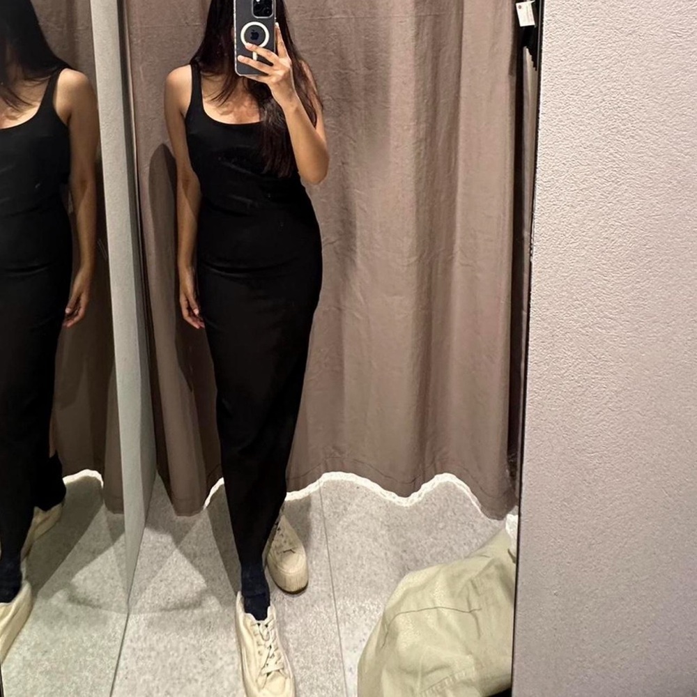 Zara black bodycon dress in size S